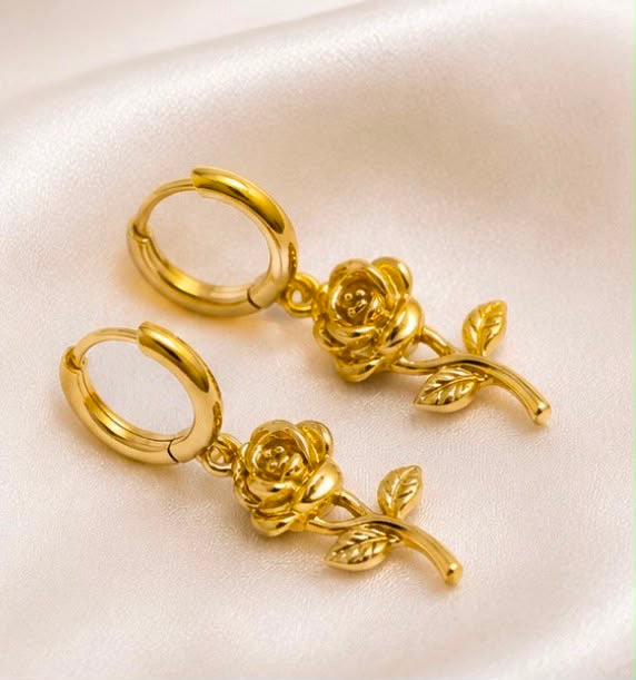 ARETES ROSE GOLD