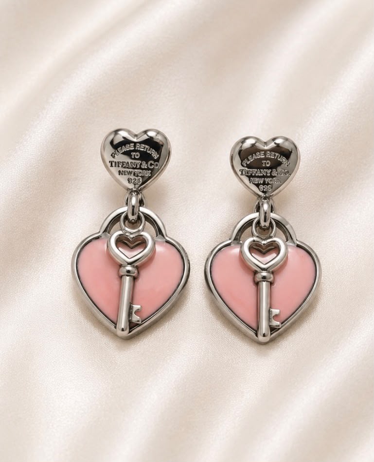 ARETES RETURN INSPO TIFFANY